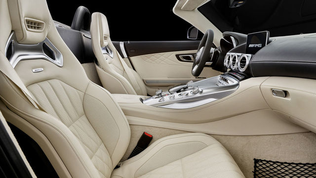 mercedes-benz_155745965_16426786_640x360