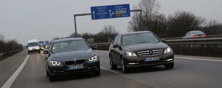 Mercedes felicita a BMW por 100 años de competencia
