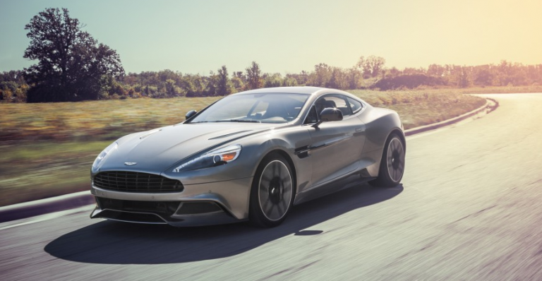 Aston Martin Vanquish, un V12 con carácter inglés