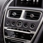 aston-martin_db11_in_17_03