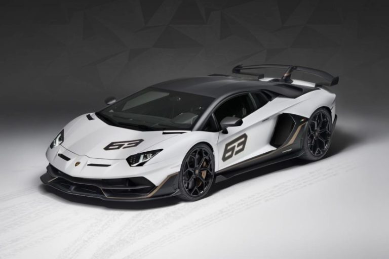Lamborghini Aventador SVJ: la cosa se pone seria