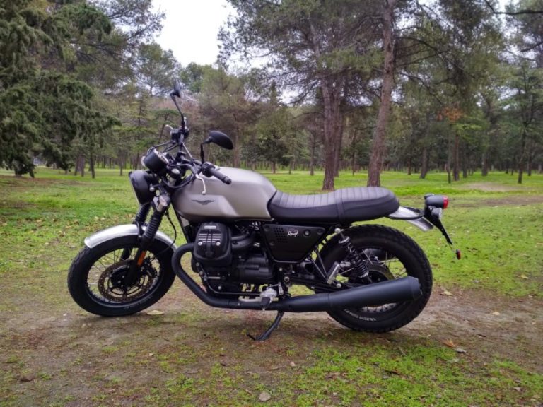 Prueba Guzzi V7 Carbon y Rough: mejorando la clásica italiana