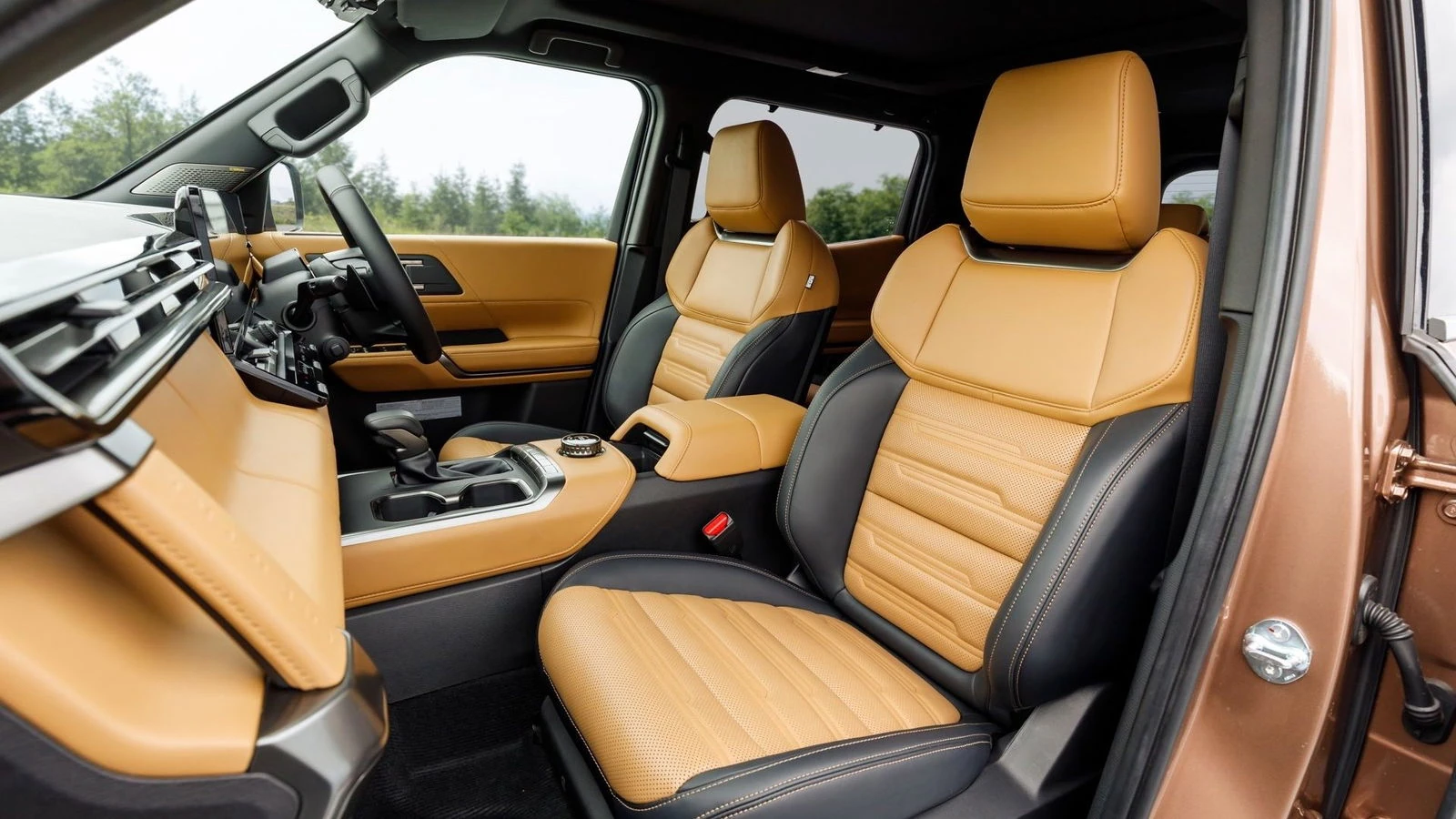 Detalle de Mitsubishi Montero 2026: regresa el auténtico 4x4 contra Toyota