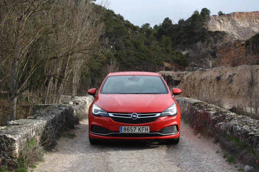 ¿Cómo comprar un motor para Opel usado? Te lo contamos