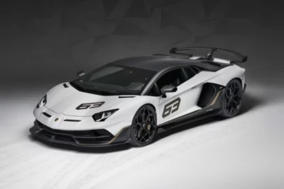 Lamborghini Aventador SVJ: la cosa se pone seria