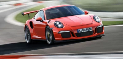 Walter Röhrl con un Porsche 911 GT3 RS