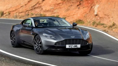 Aston Martin DB11: Ya tenemos el primero de su generación