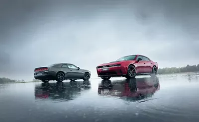 Dodge Charger Daytona y SIXPACK en la campaña oficial europea