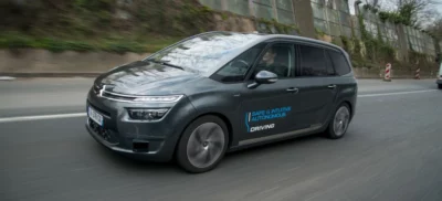 Citroën realiza un trayecto de 300 kilómetros con dos C4 autónomos