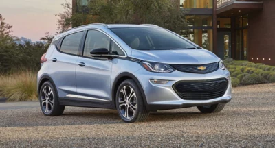 Chevrolet Bolt EV: Competencia directa al Nissan LEAF